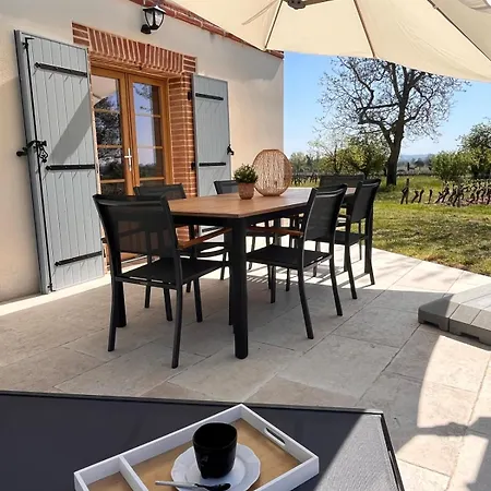 Prázdninový dům Les Blancs - Maison De Maitre Entouree De Vignes Lisle-sur-Tarn